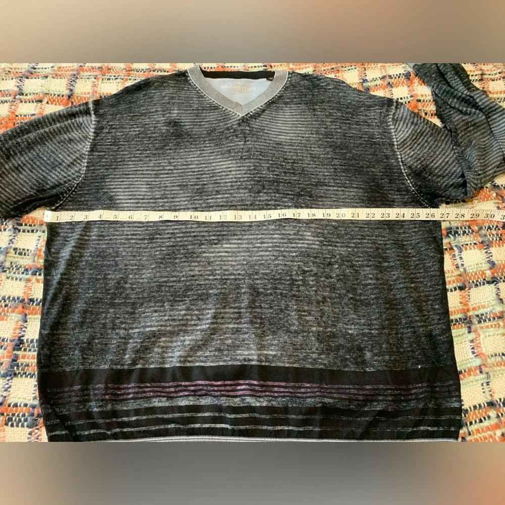 Bugatchi Men's Striped‎ Black and Gray V-Neck Long Sleeve Woven Knit Sweater XXL